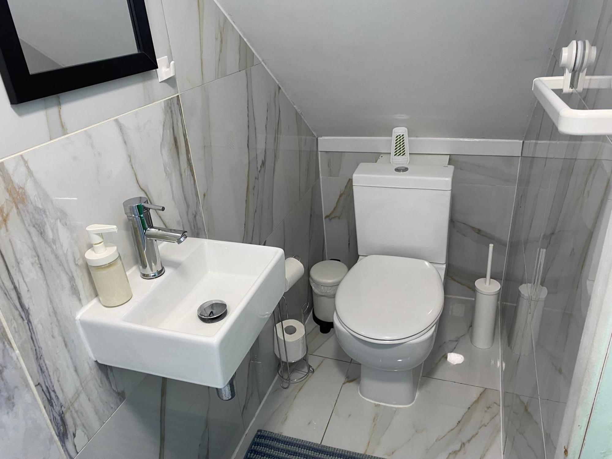 Comfy Private Wembley Stadium 6 Minutes Away *